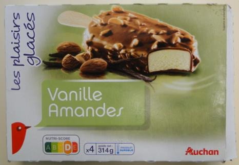 Visuel N°2 du produit rappelé : AUCHAN BATONNETS  VANILLE AMANDES x4